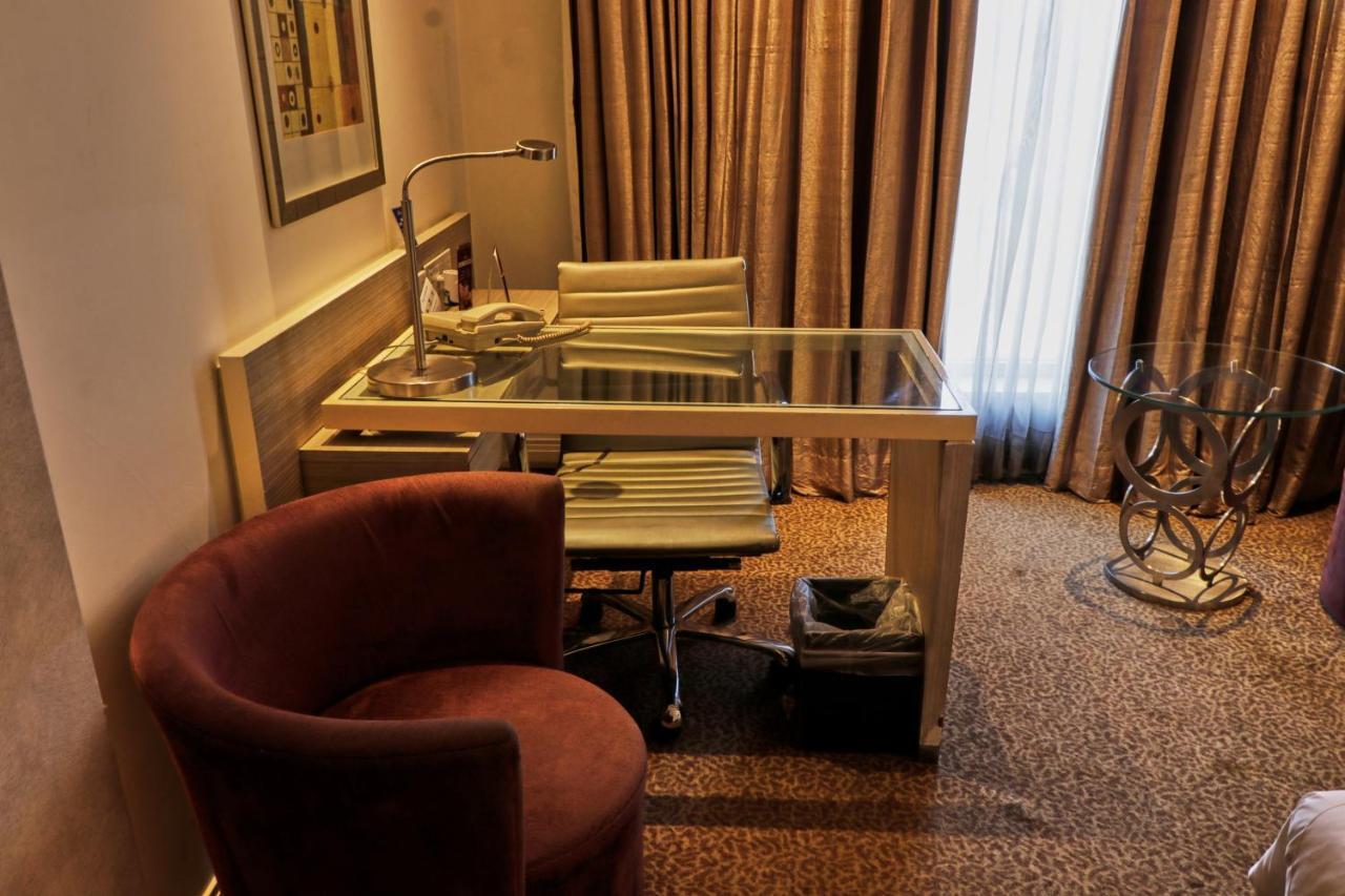 Park Plaza Faridabad Hotel Exterior photo
