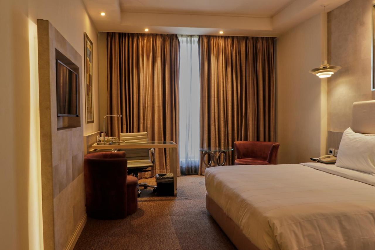 Park Plaza Faridabad Hotel Exterior photo